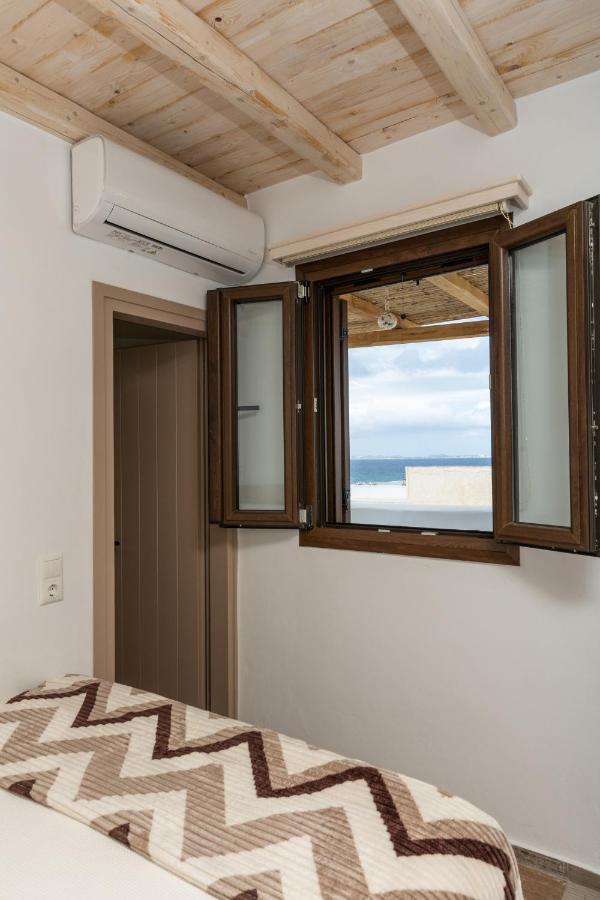 Elizabeth'S Small Apartment Naxos City Exterior photo